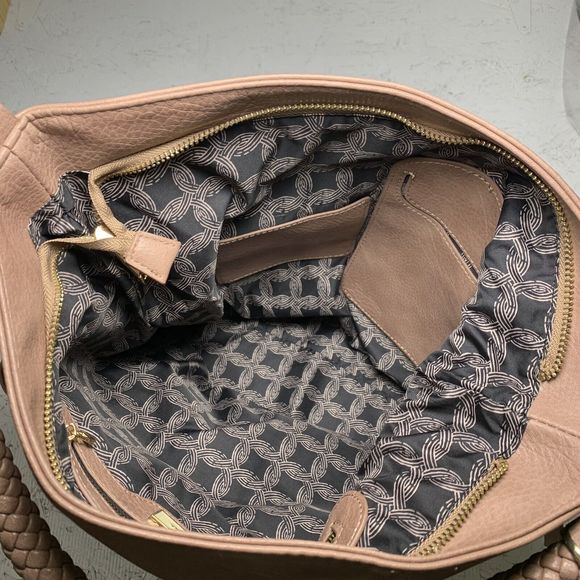 Miztigue Vegan Leather Handbag Shoulder Bag Grace Hobo Mauve Lilac Purse - Picture 13 of 16